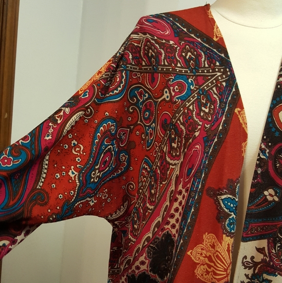 Western Style Fringe Trimmed Kimono - Picture 5 of 9